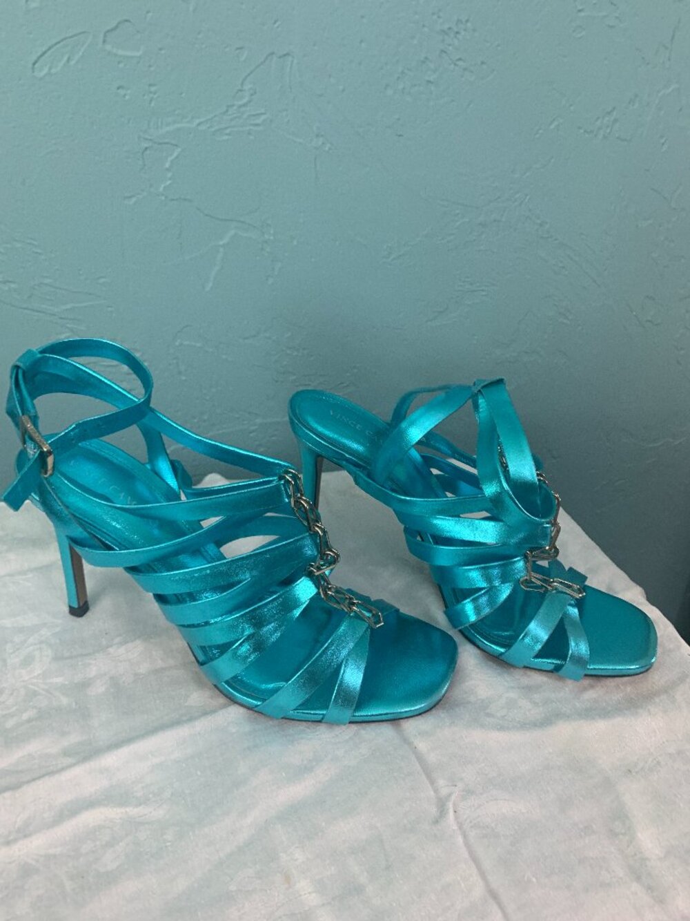 Vince Camuto 8 1/2